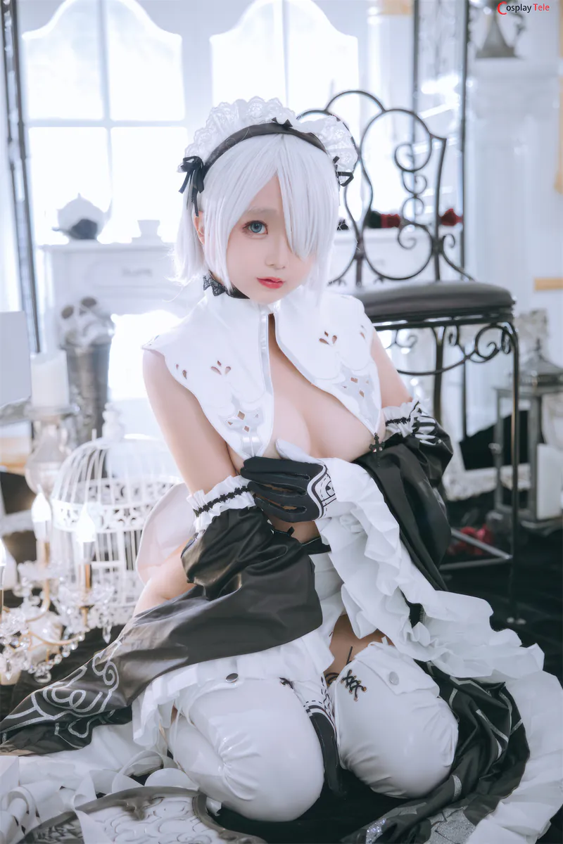 Rinaijiao cosplay 2B Milk Maid 1